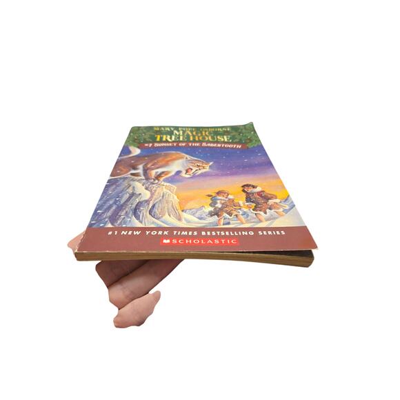 MAGIC TREE HOUSE #7 SUNSET OF THE SABERTOOTH Mary Pope Osborne Chapter Book - Picture 3 of 7